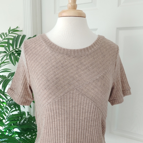 Pitaya Lazy Sundays Short Sleeve Sweater Top Brown Tan Small - Picture 2 of 11